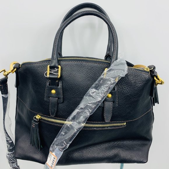Dooney & Bourke Handbags - 🆕 DOONEY & BOURKE Black Leather Clayton satchel